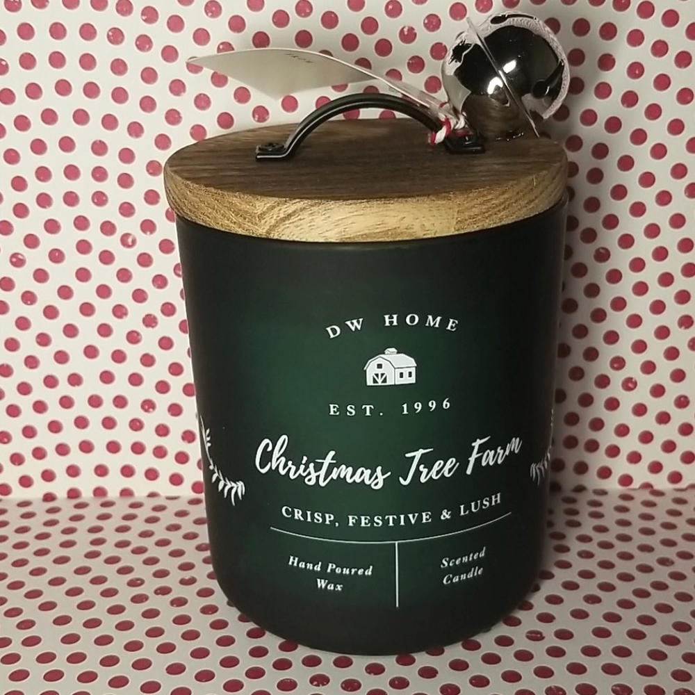 New DW HOME Christmas Tree Farm scented candle